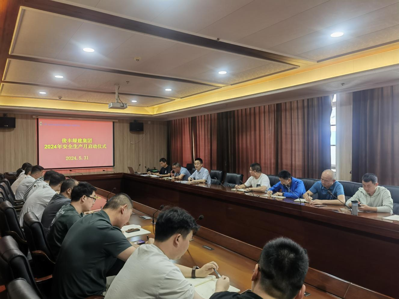 图片1 图片1